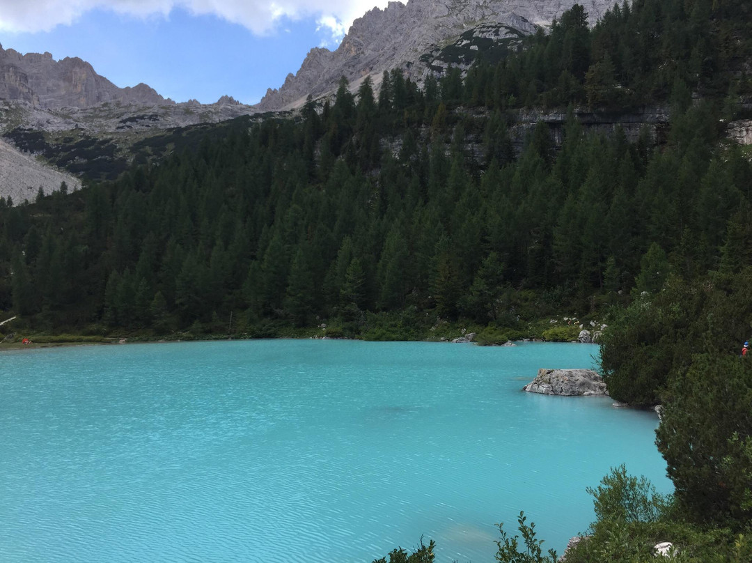 Lago di Sorapiss-科尔蒂纳丹佩佐必去景点