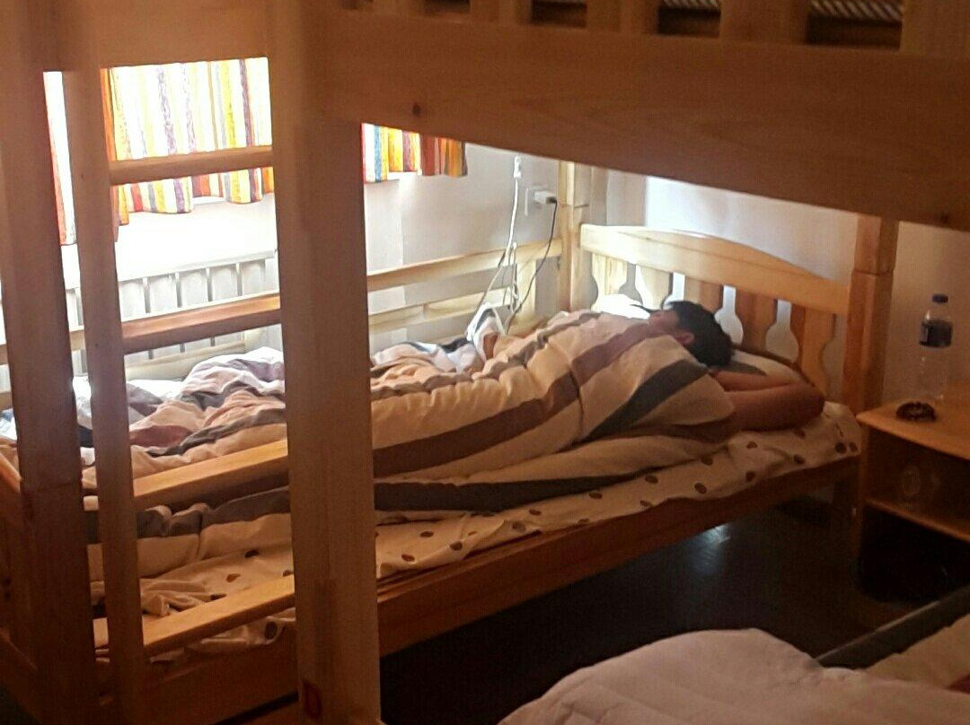 大连间隔年间青年旅舍主图