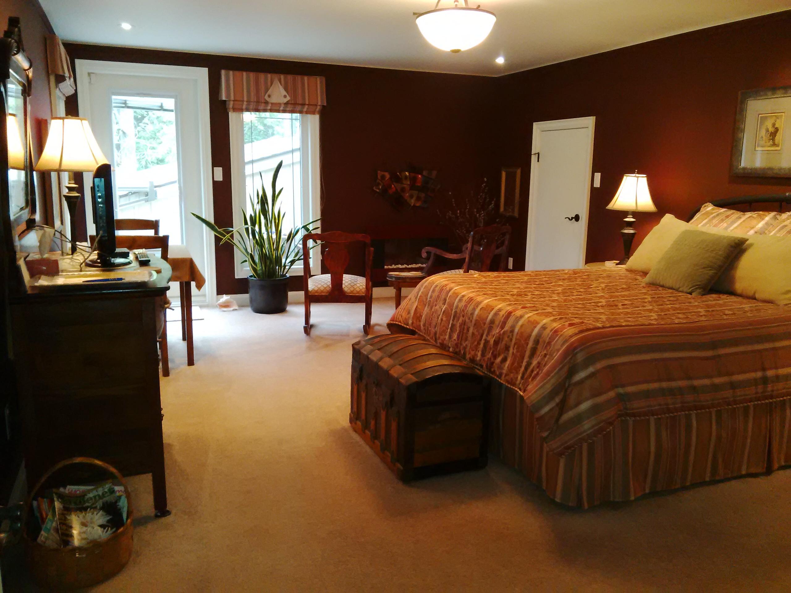 Colonial Creekside Grand Guest House-官方