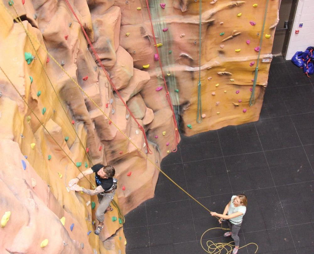 Portway Climbing Wall景点图片