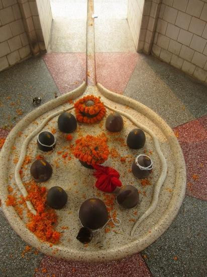 Achaleshwar Temple景点图片