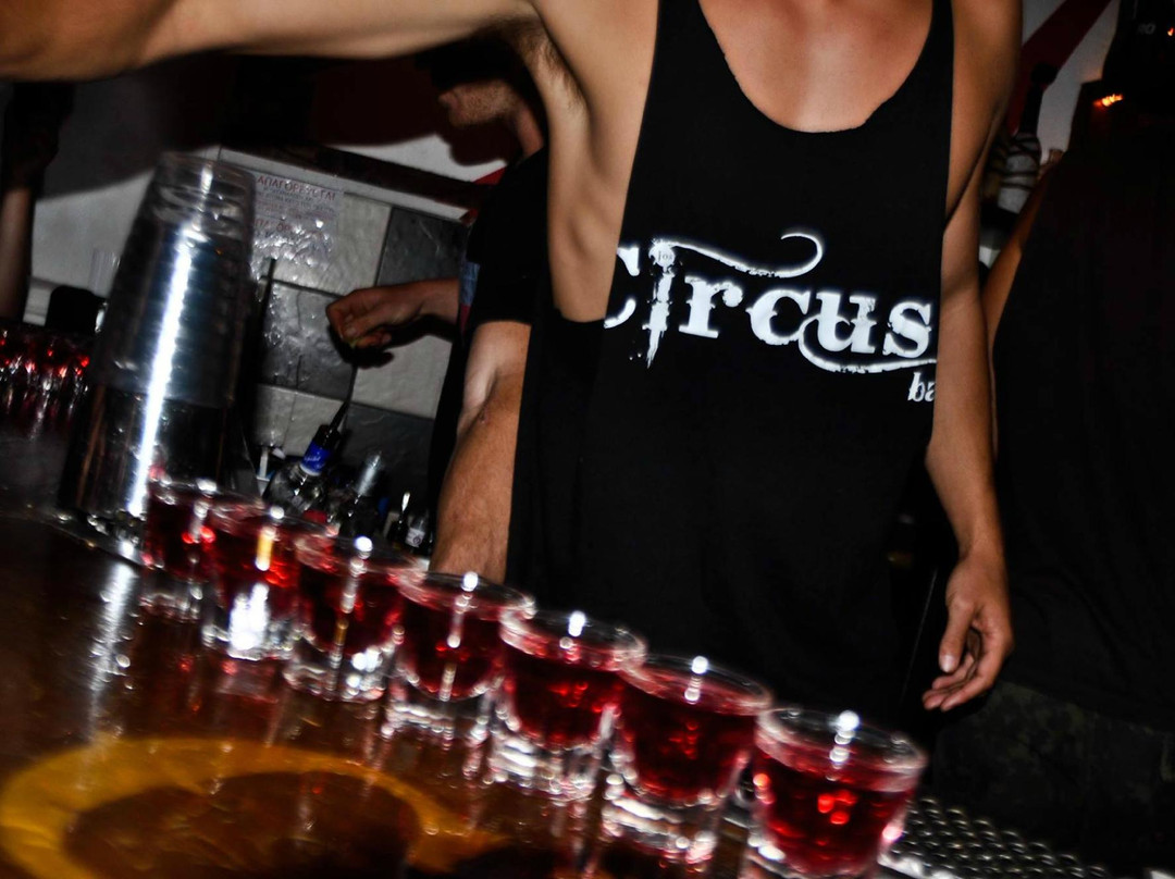 Circus Bar-Chora必去景点