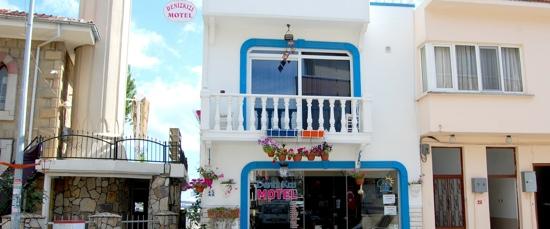Denizkizi Motel-泳池
