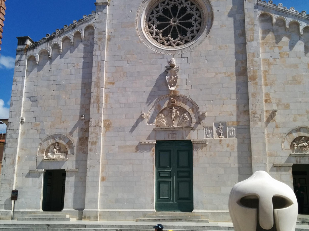 Duomo di Pietrasanta-彼得拉桑塔必去景点