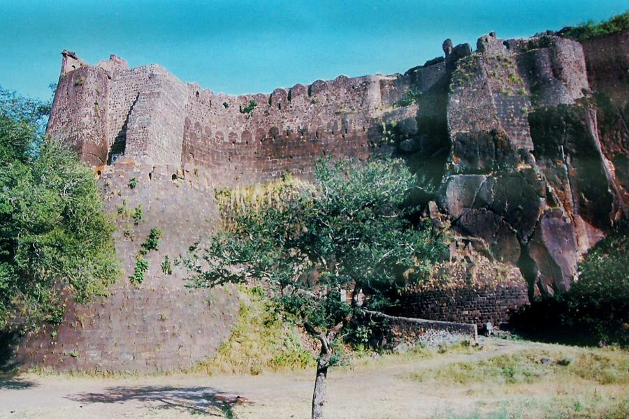 Asirgarh Fort景点图片