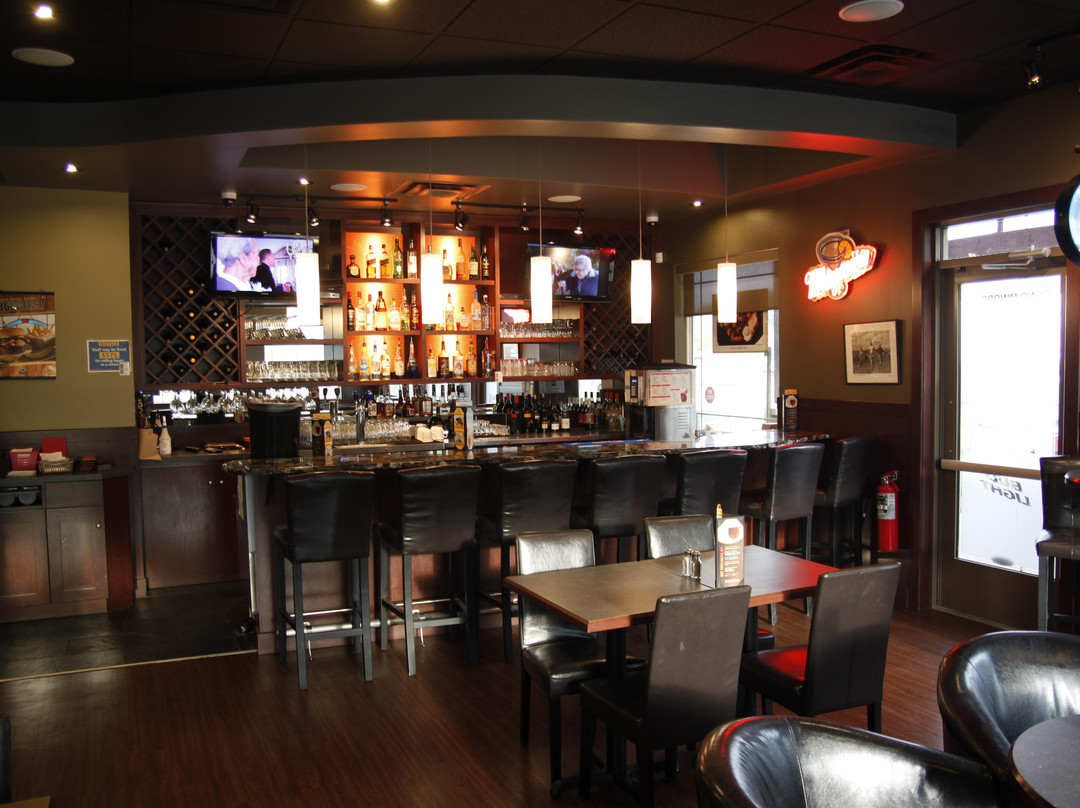 Ricky's All Day Grill - Creston