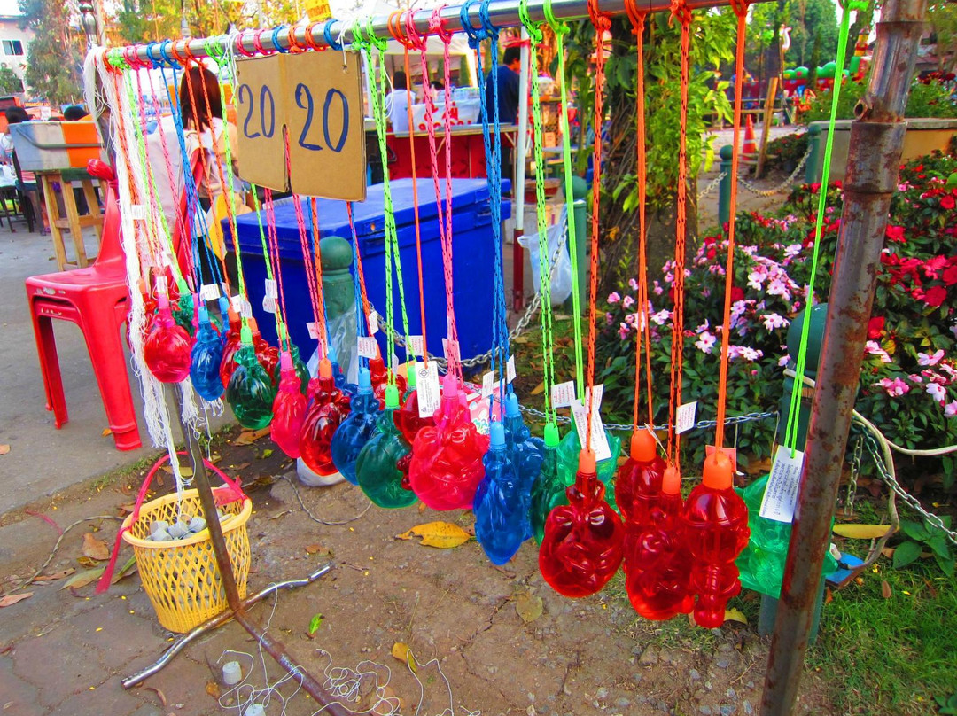 Walking Street Chiang Rai-清莱必去景点