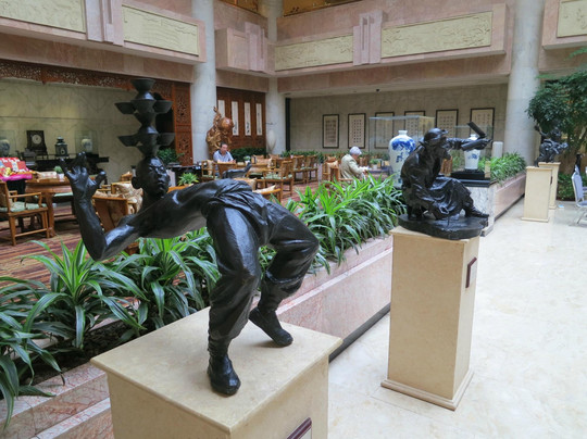 新北纬饭店主图