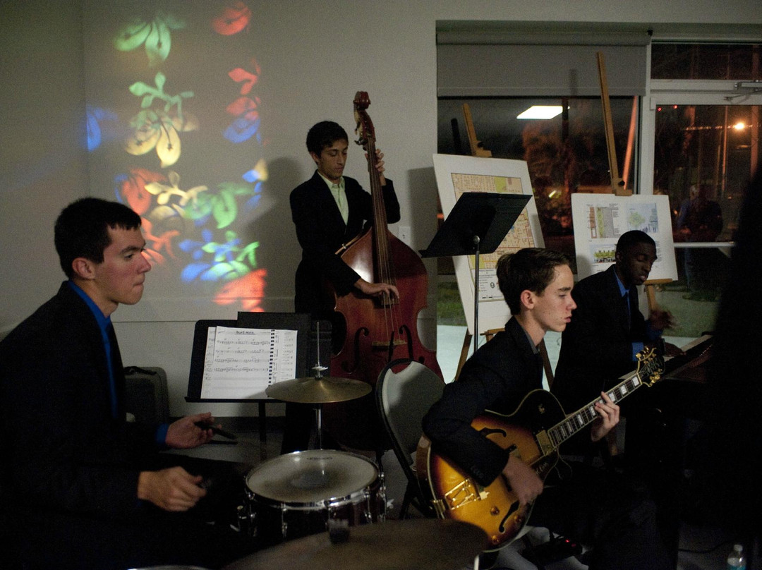 SOBO Gallery - Winter Garden Art Association-Winter Garden必去景点