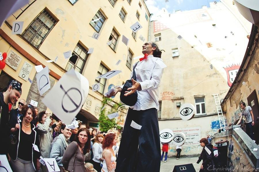 The Pushkinskaya 10 Art Center-圣彼得堡必去景点