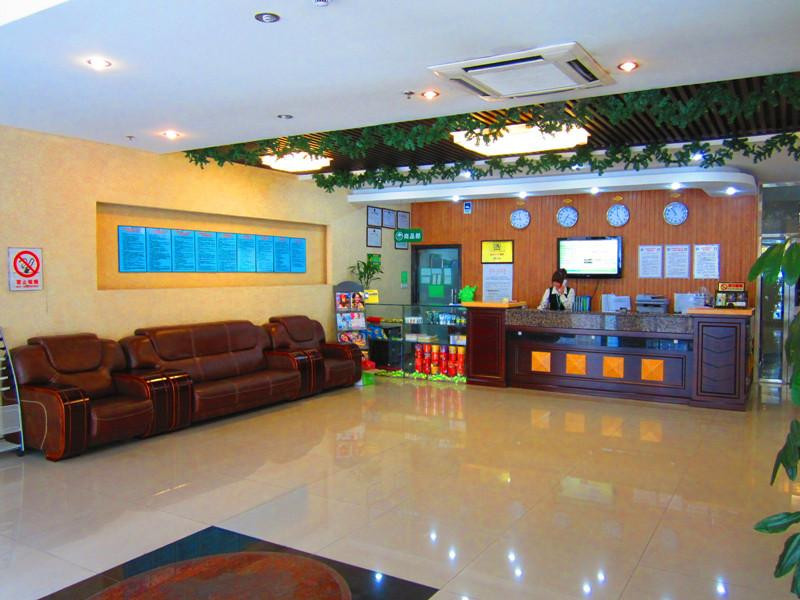 格盟酒店(北京朝阳区欢乐谷景区地铁站店）主图