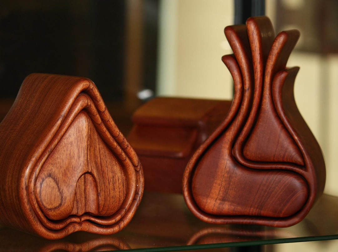 Artisans On The Hill Gallery景点图片
