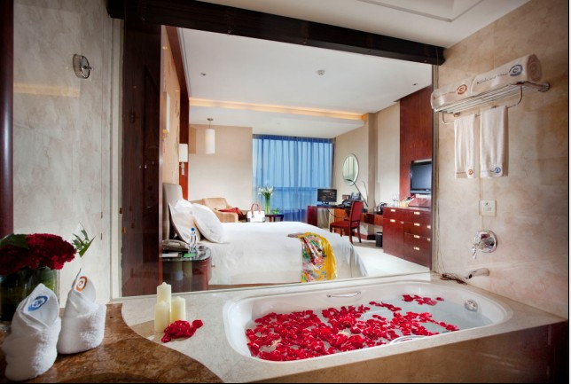 开禧廊桥酒店主图