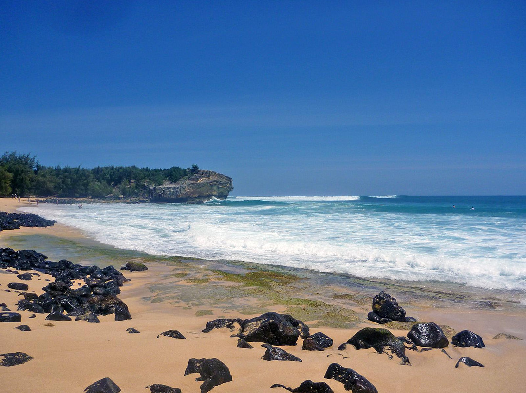 船难海滩-坡伊普必去景点
