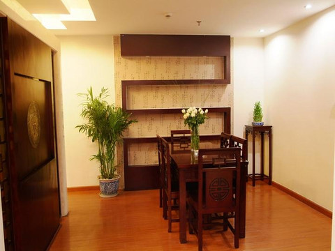 御花园酒店主图