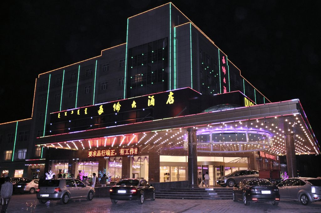 多伦大酒店主图