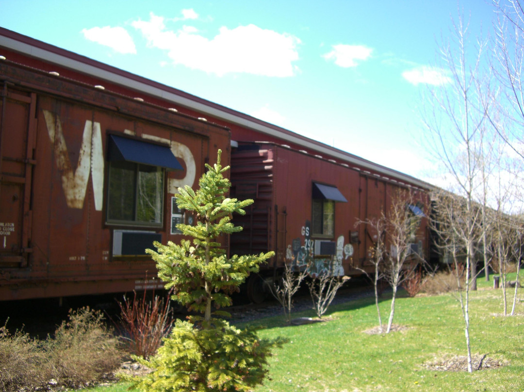Northern Rail Traincar Inn主图