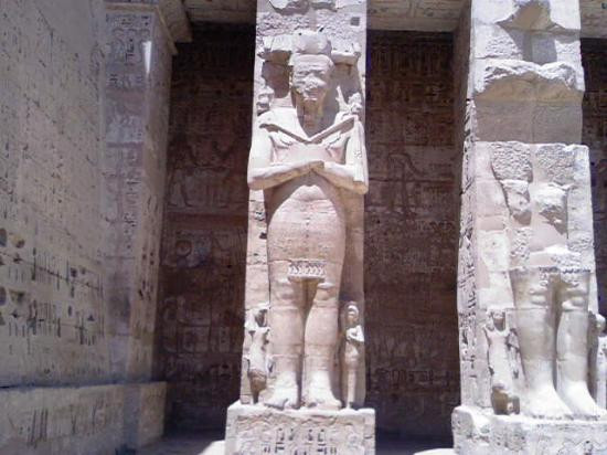 卡尔纳克神庙-卢克索必去景点