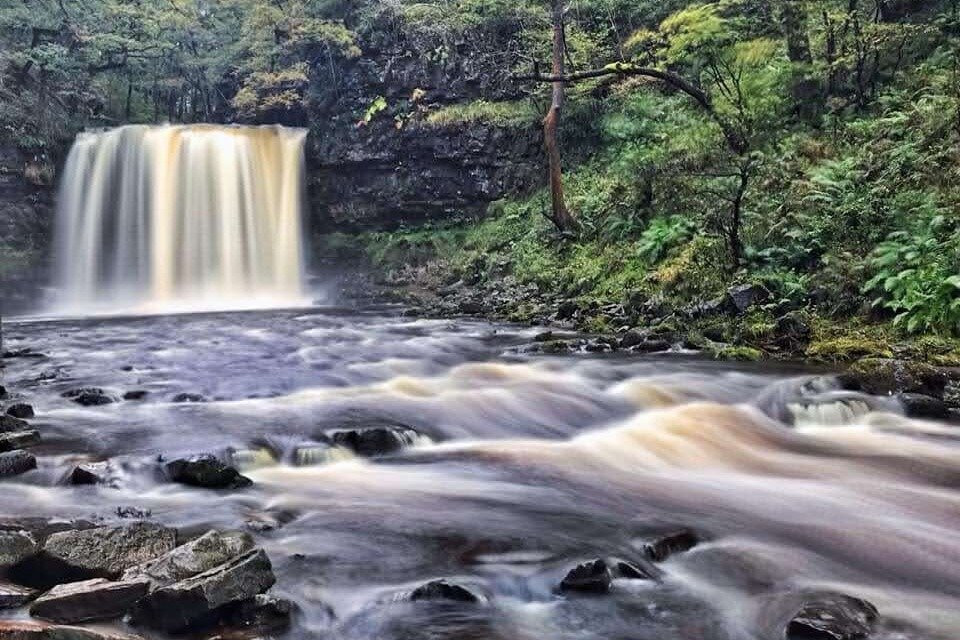 Wales Outdoors - Pontneddfechan-卡迪夫必去景点