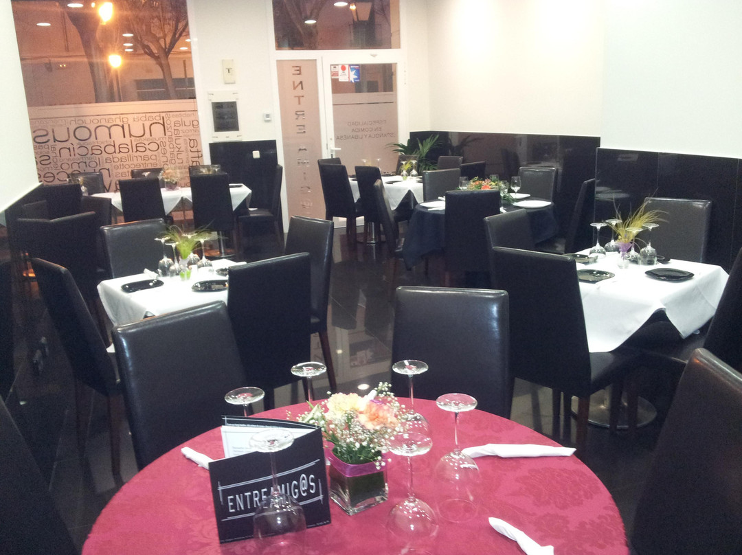 Restaurante Entreamigos)