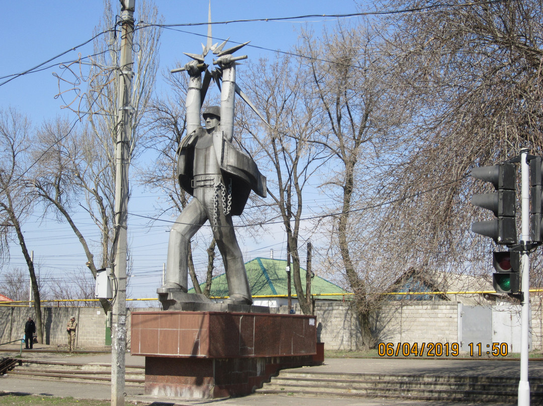 Monument to Energetikam-顿涅茨克必去景点