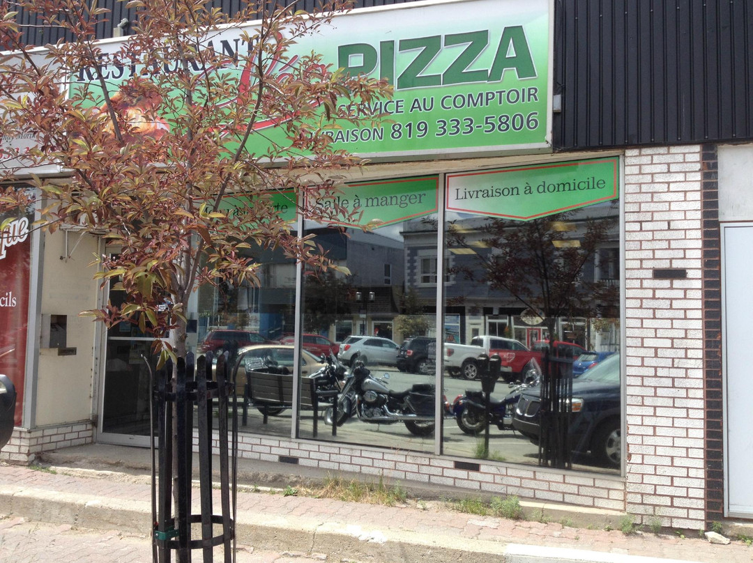 La Sarre餐馆和美食-Leo Pizza