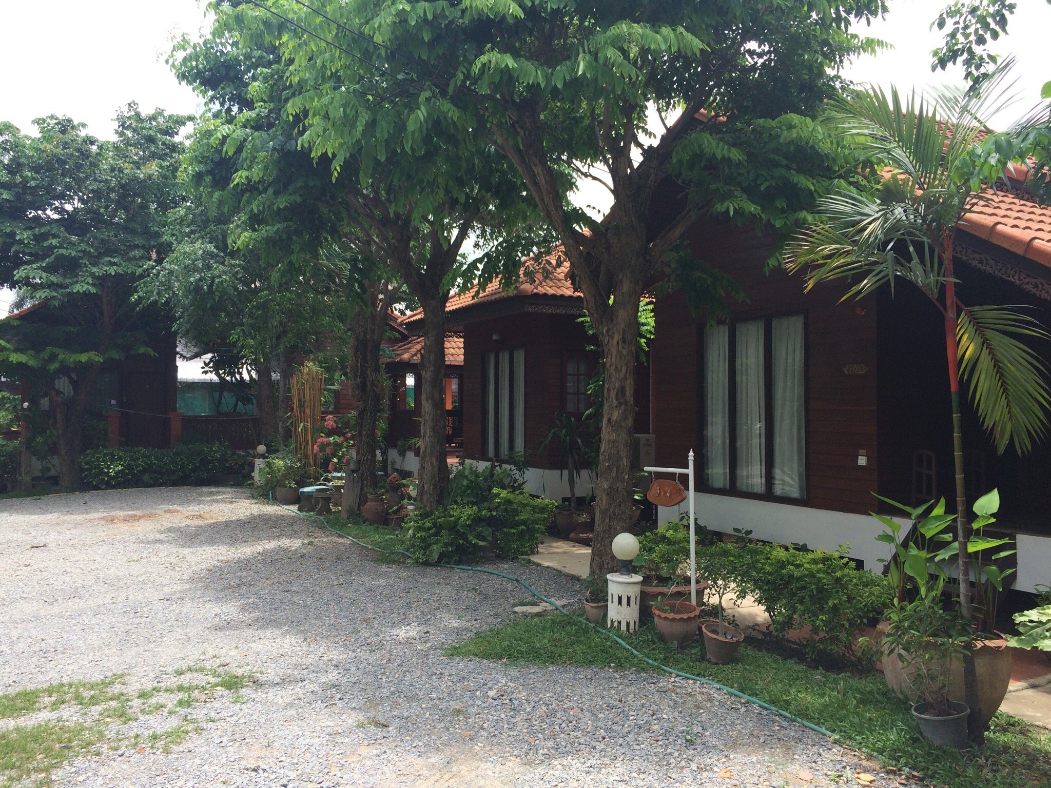 Phuaroon Guesthouse & Resort-官方