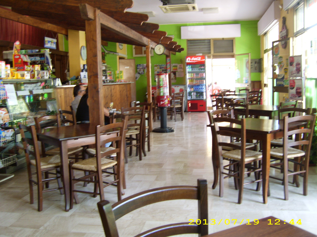 Happy bar