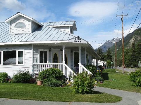 史凯威酒店住宿-Mile Zero Accommodations