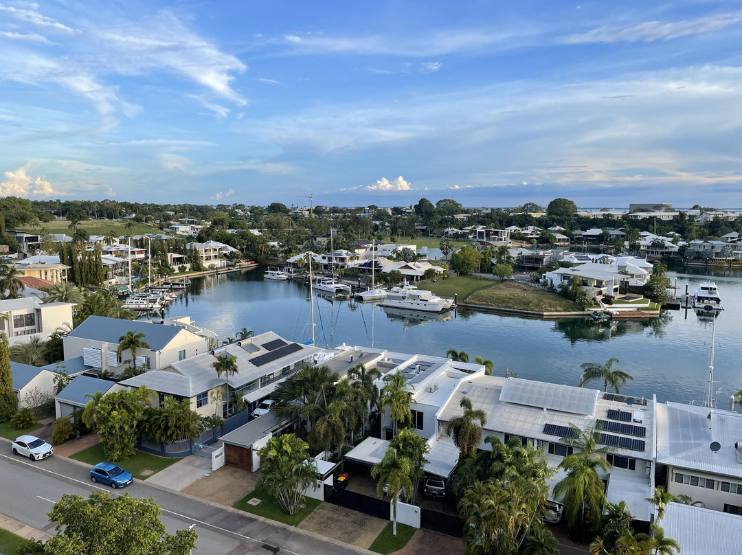 Cullen Bay Resorts主图