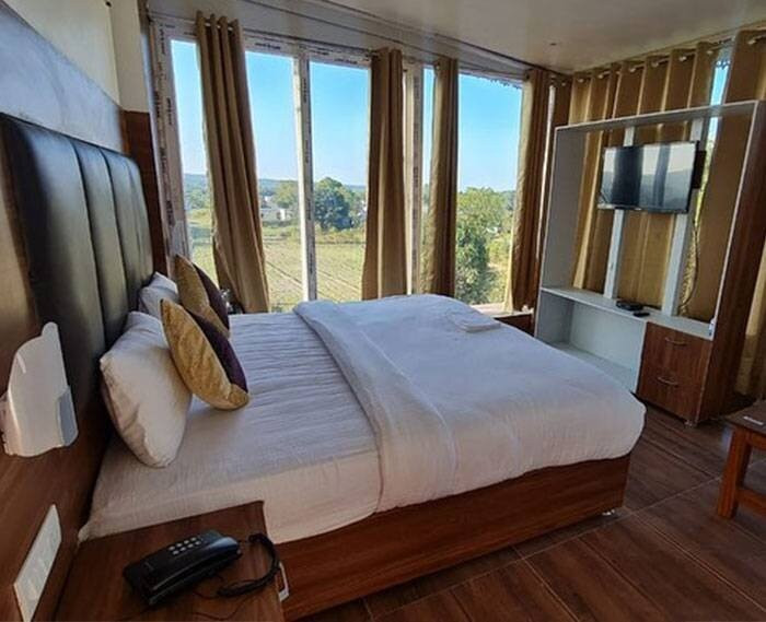 Seven Corbett Resort