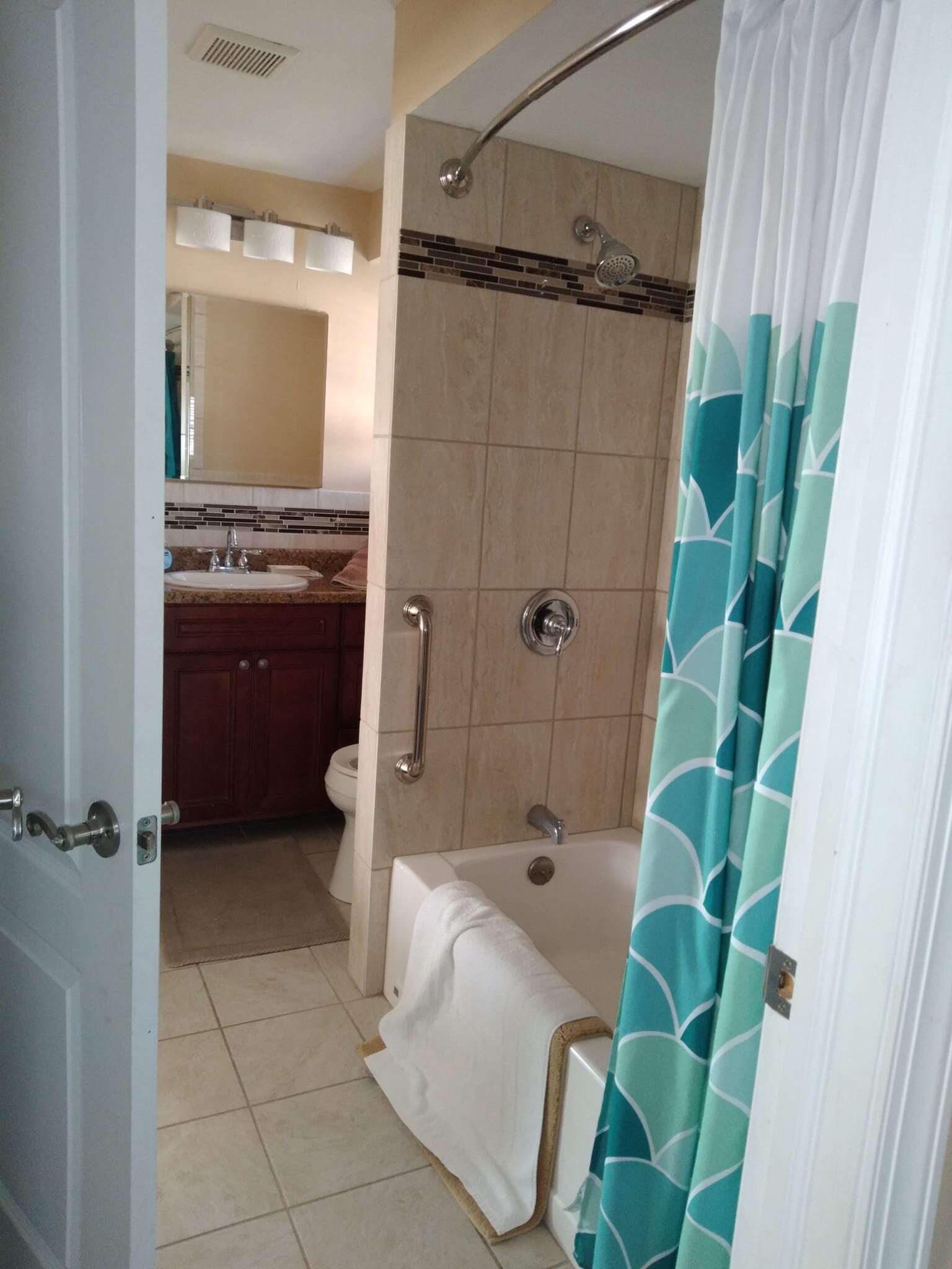 Colton Court Motor Inn-浴室