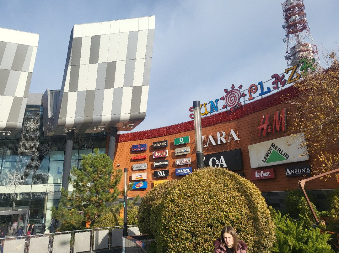 Sun Plaza Shopping Center-布加勒斯特必去景点