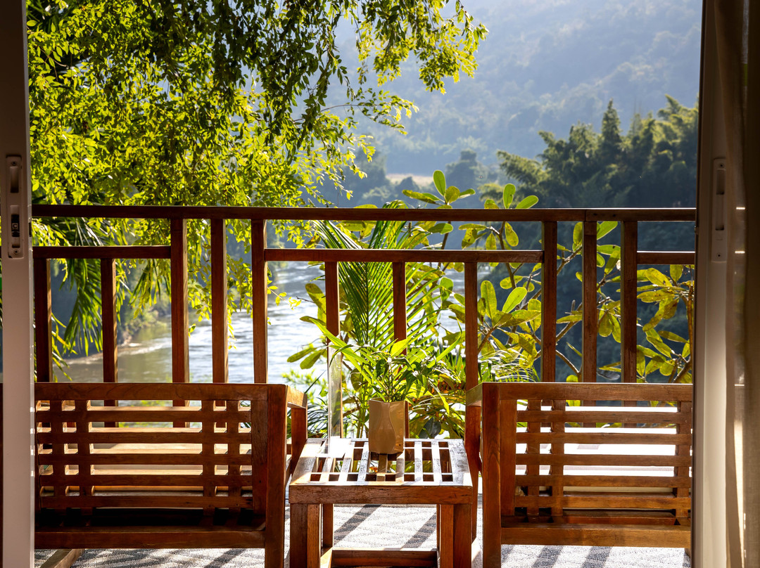 Home Phutoey River Kwai Hotspring & Nature Resort主图