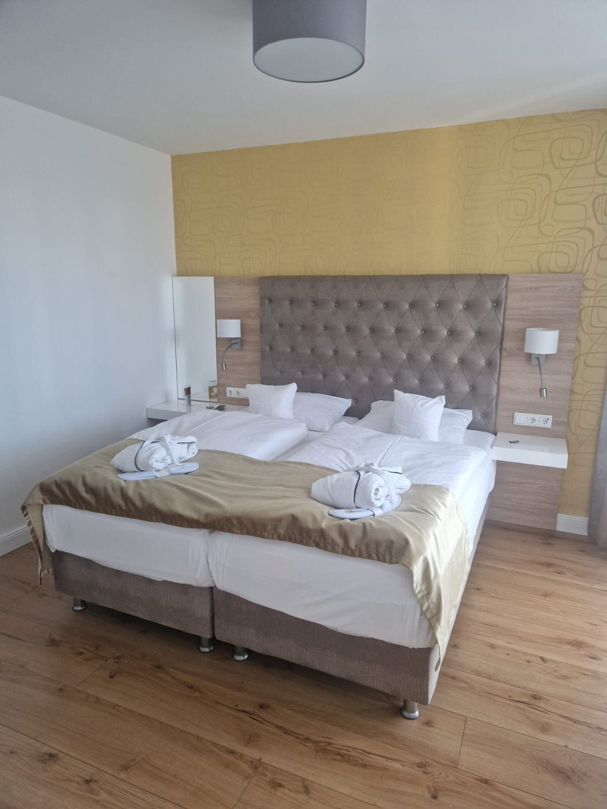 Cliff Hotel Rugen-官方