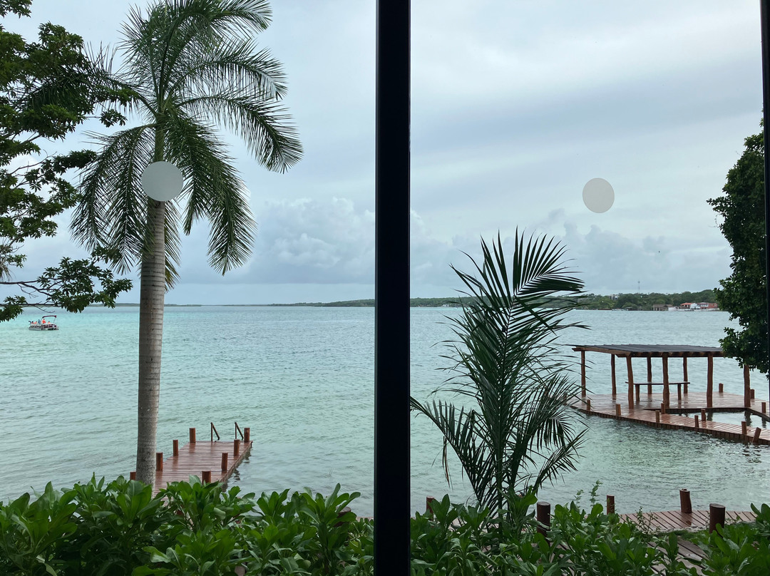 Cristalino Lagoon Front Hotel Restaurant And Spa