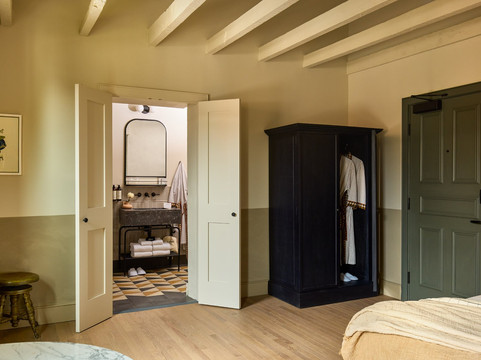 安娜和贝尔主图