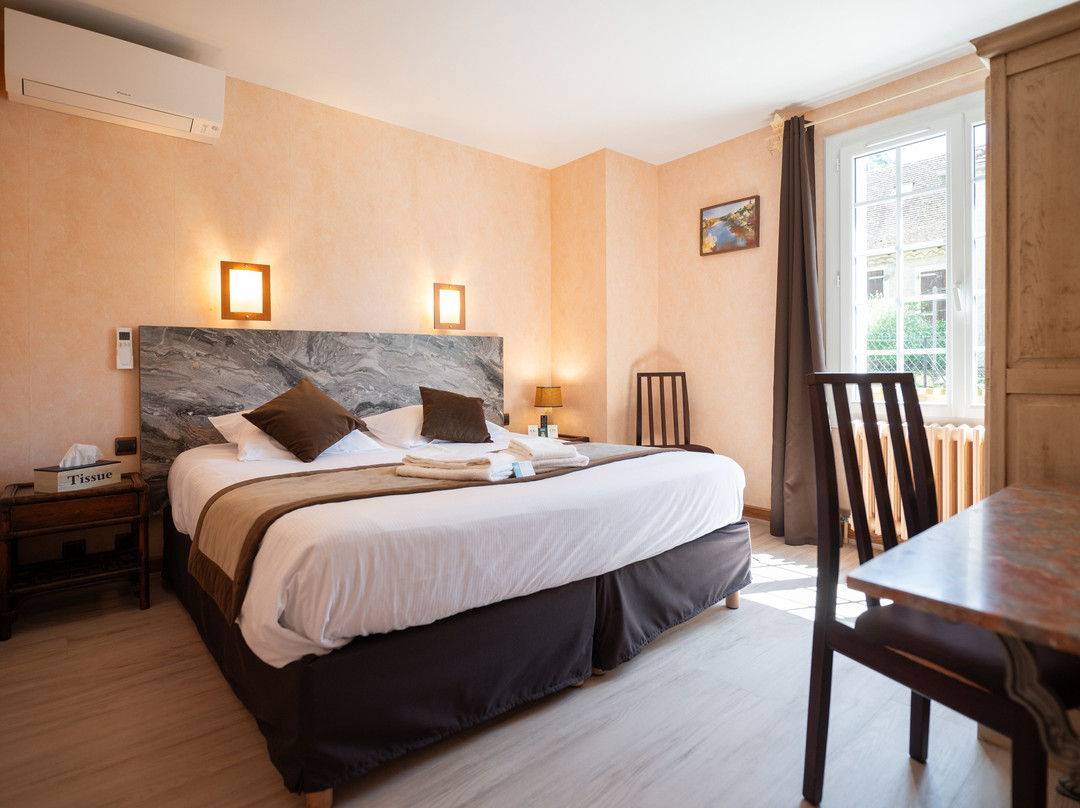 Domaine Les Falaises - Hotel et Restaurant Logis Hôtels主图