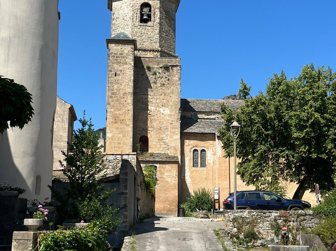 Église Saint-Pierre-Nant必去景点