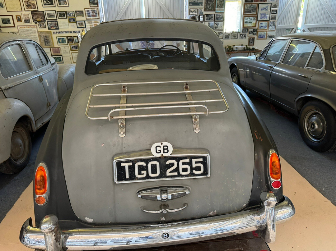 Musée de l'Automobile du Chateau de Montjalin-Sauvigny-le-Bois必去景点