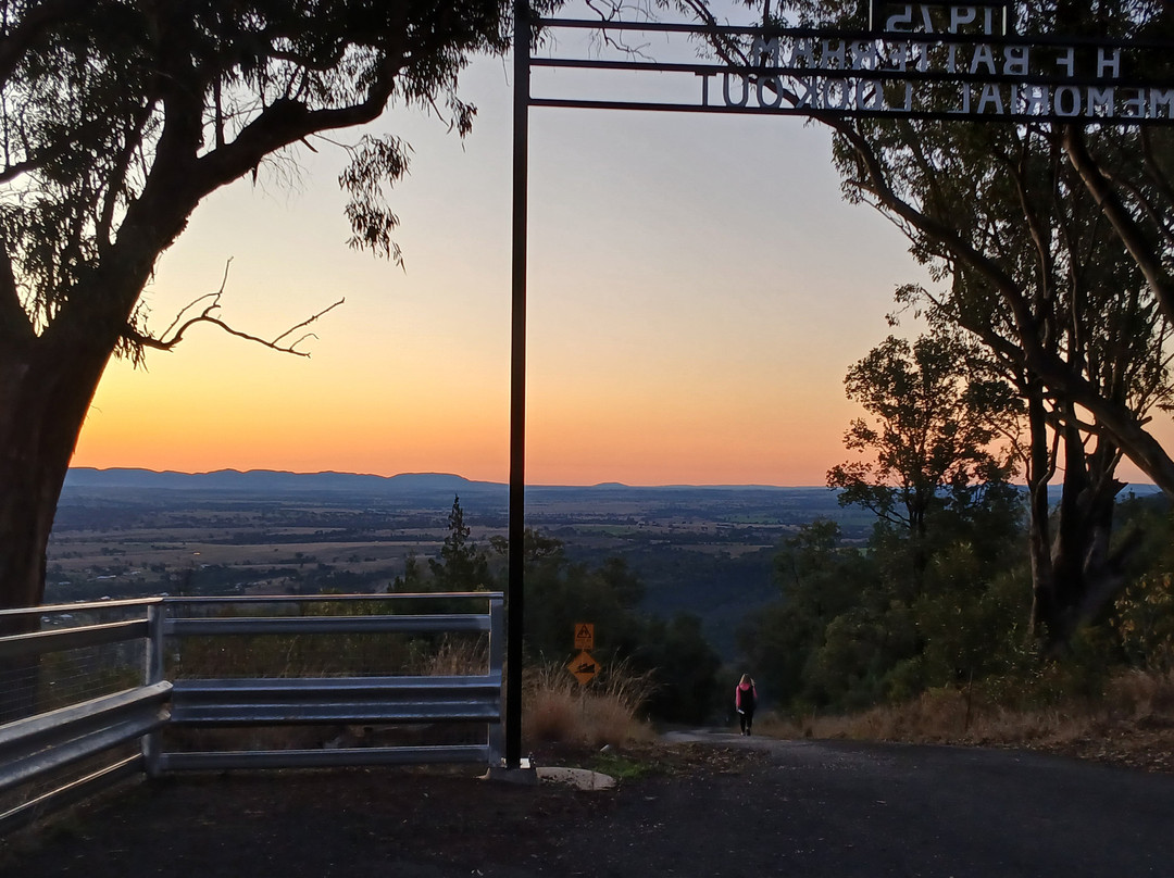 HF Batterham Memorial Lookout景点图片