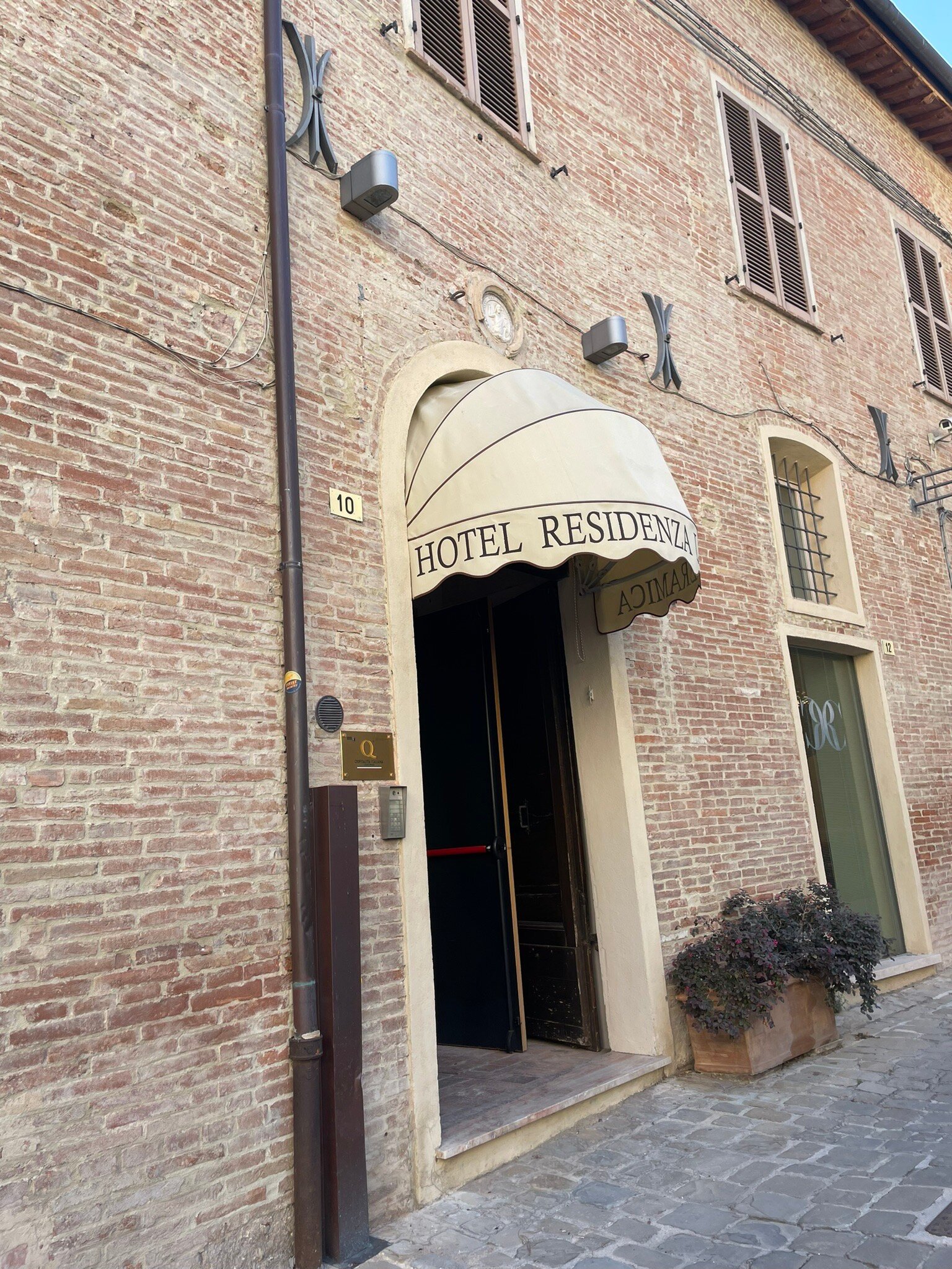 Residenza La Ceramica-官方