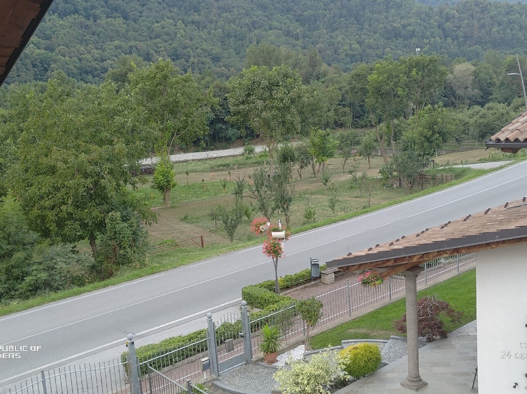 B&B Maggiociondolo主图