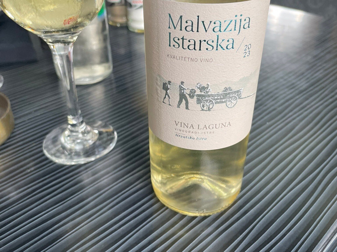 Beach Bar Lungomare主图