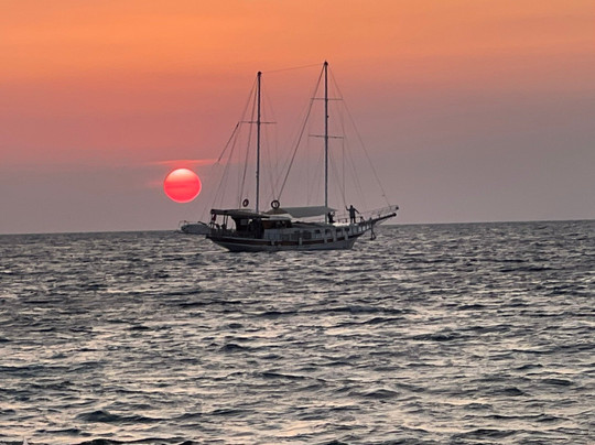 Muddy Boat-卡尔坎必去景点