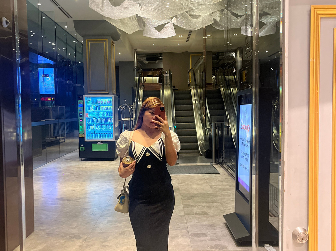 吉隆坡科斯莫酒店主图