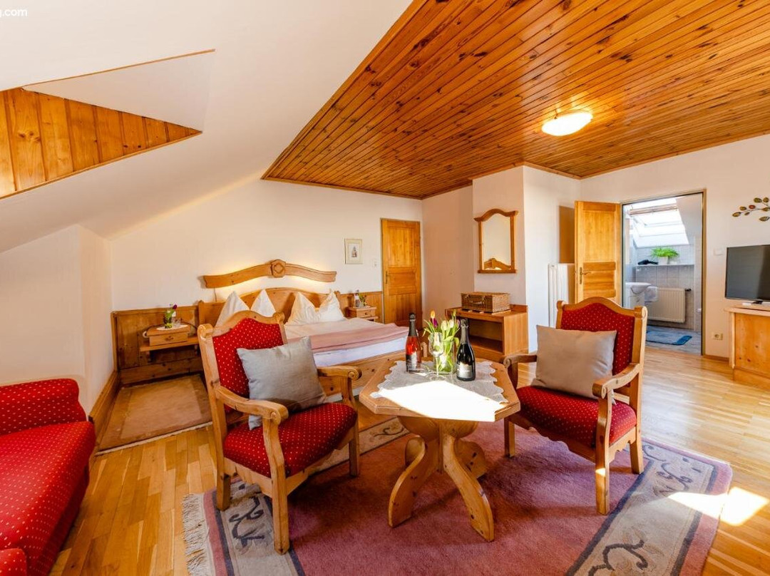 Hofer der Genusstreffpunkt主图