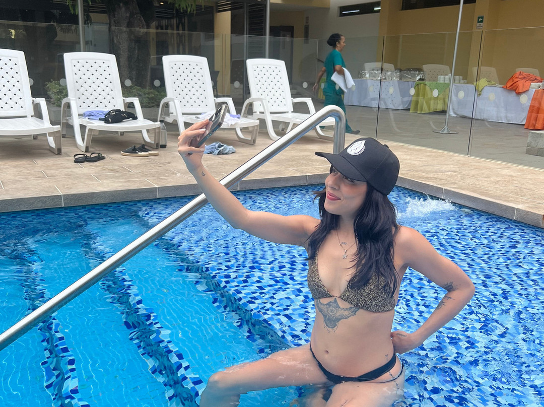 Hotel Arizona Suites主图