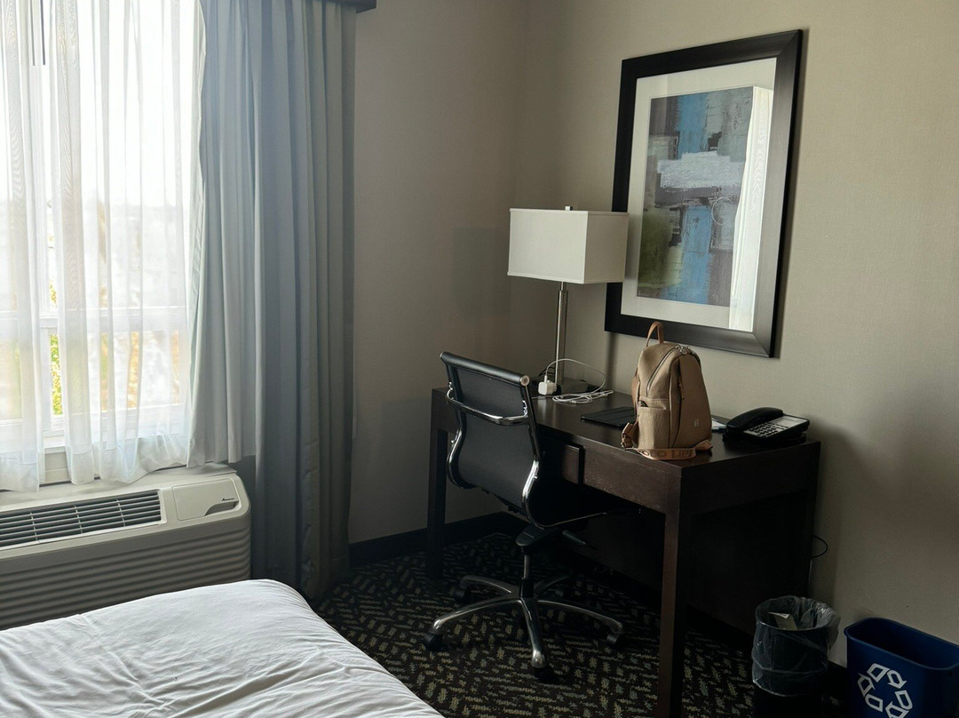 Holiday Inn Express & Suites Spruce Grove - Stony Plain By IHG主图