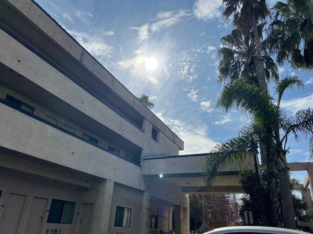 托伦斯豪生酒店主图